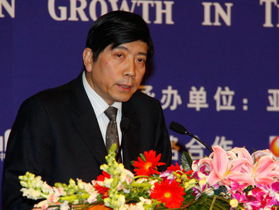 霍建國(guó)：“一路一帶”戰(zhàn)略構(gòu)想意義深遠(yuǎn)