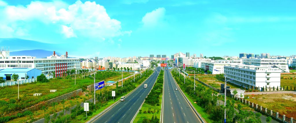 贛州經(jīng)濟(jì)技術(shù)開(kāi)發(fā)區(qū)：向新興產(chǎn)業(yè)集群發(fā)展開(kāi)足馬力