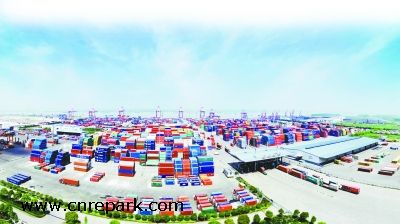 南京大力推進(jìn)三大樞紐經(jīng)濟區(qū)建設(shè) 打造經(jīng)濟發(fā)展新增長