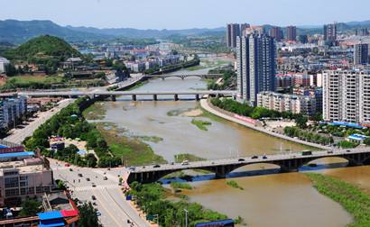 德陽經(jīng)開區(qū)：打造“千億產(chǎn)業(yè)、綠色園區(qū)、科技新城”